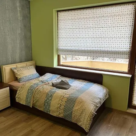 Stylish Center In Quiet Location